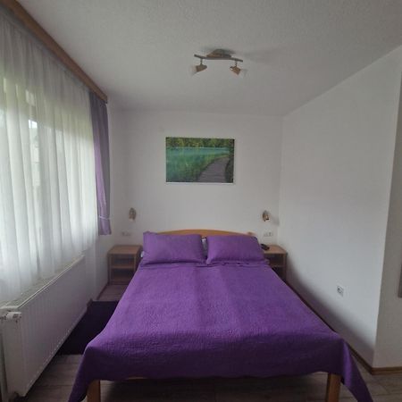Bed and Breakfast Plitvice House Rosha Езерца Экстерьер фото