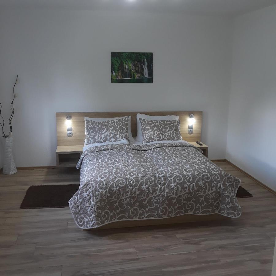 Bed and Breakfast Plitvice House Rosha Езерца Экстерьер фото